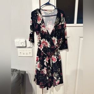 Paisley Raye floral wrap dress size XL